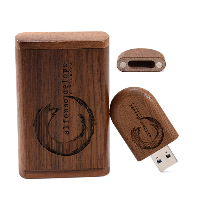 Ahşap%20Ceviz%20usb%20kutu%20ve%20usb